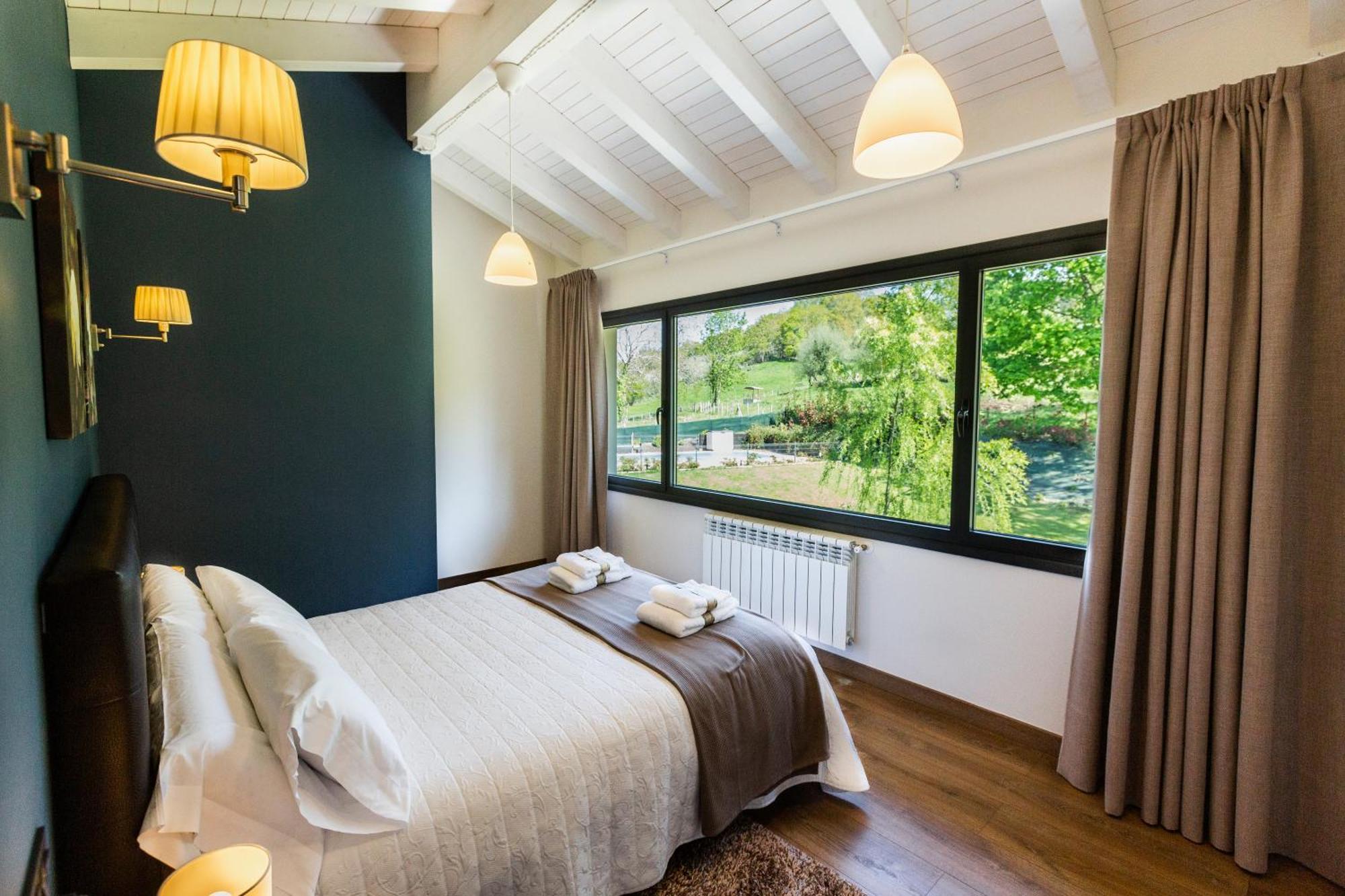Appartement Complejo Turístico Les Cotolles à Onís Extérieur photo